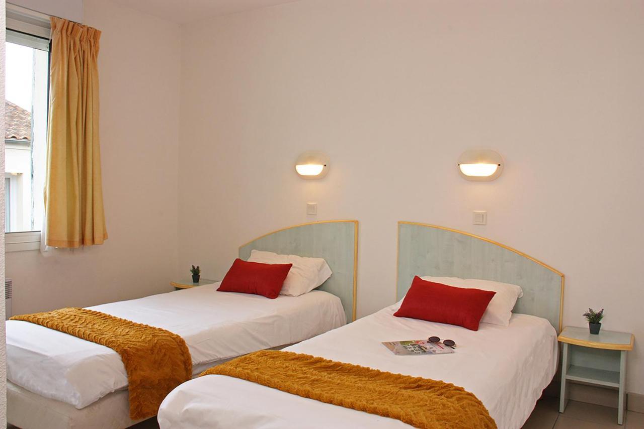 Azureva Fouras Aparthotel Екстериор снимка