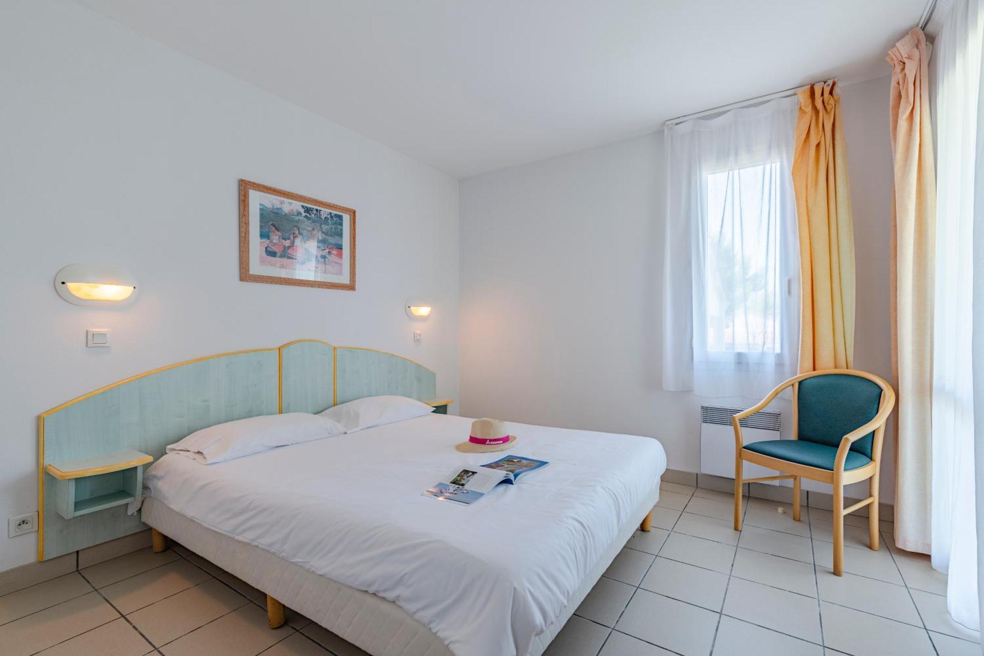 Azureva Fouras Aparthotel Екстериор снимка